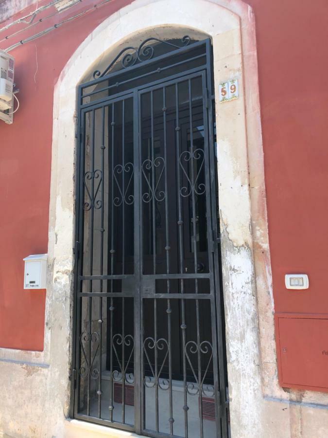 La Casa Di Auri Villa Syracuse Buitenkant foto